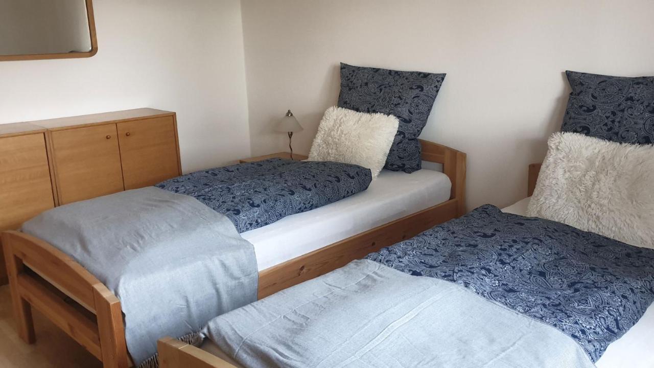 Ferienwohnung Mit Terrasse, Kostenloses Wlan, Parkplatz Bad Oeynhausen Kültér fotó